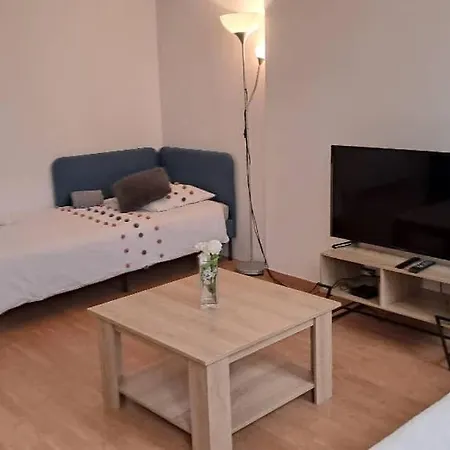 Logement Entier 2-3 P-3